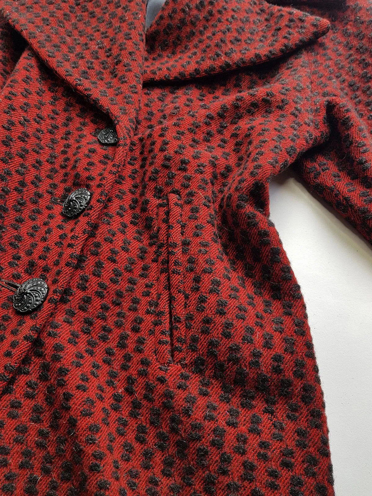 1950s Vintage Wool Princess Hourglass Coat in Incredible Deep Red & Black - Ornate Buttons - Knee Length - Immaculate Tailoring