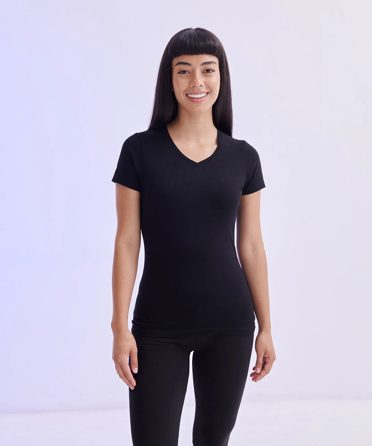 Feel good womens stretch v-neck t-shirt | Black