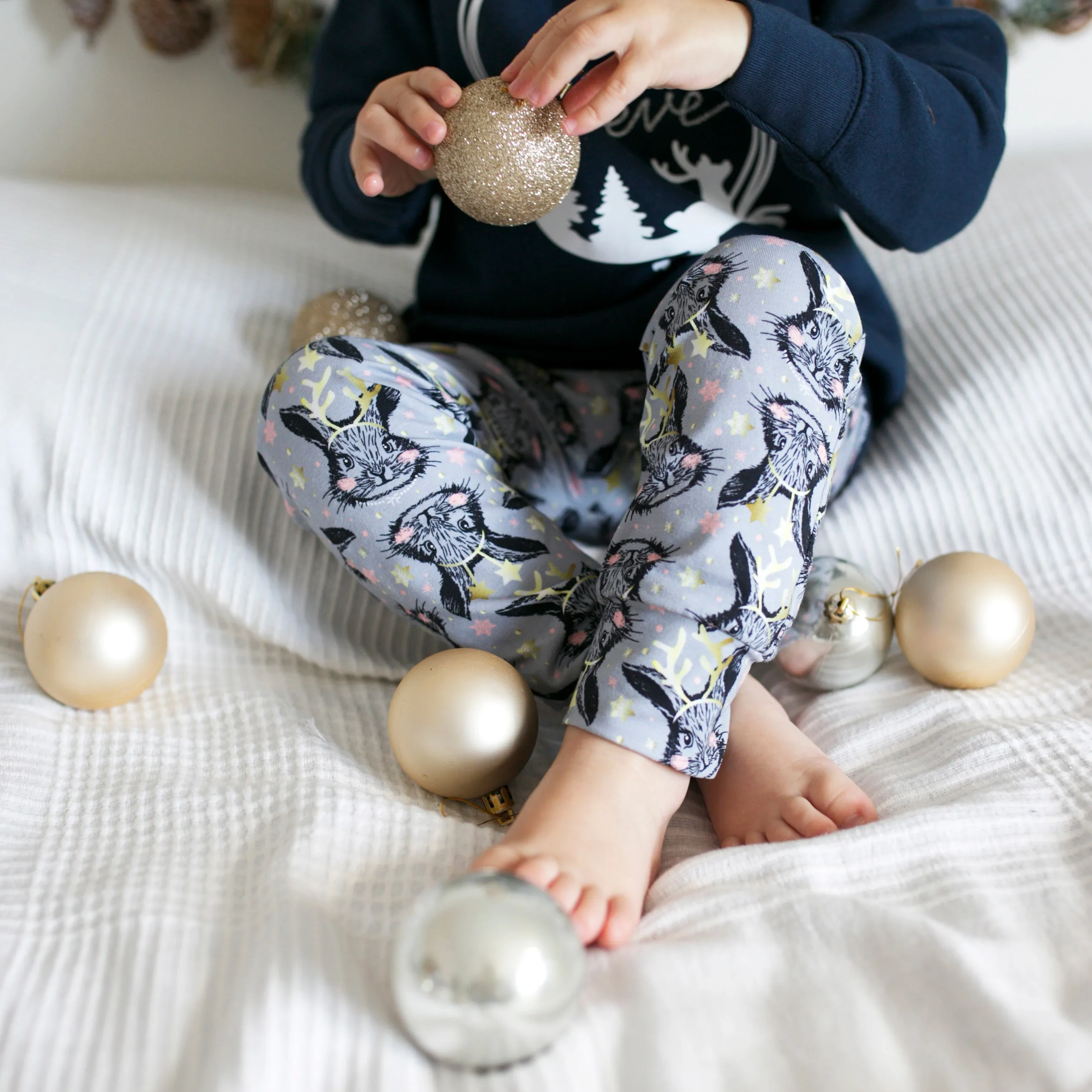 Festive Bunnies Leggings