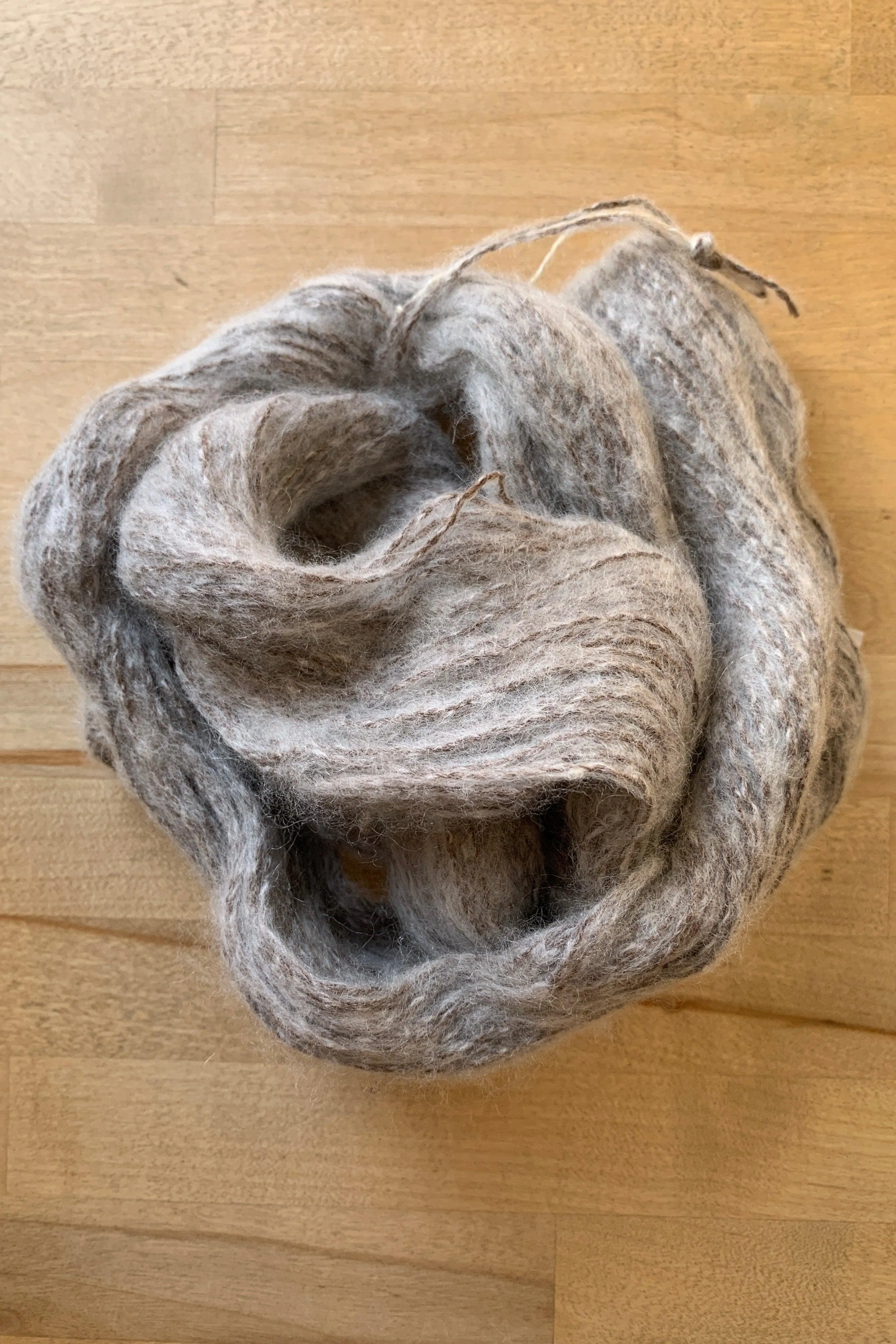 Illimani Yarn Feli