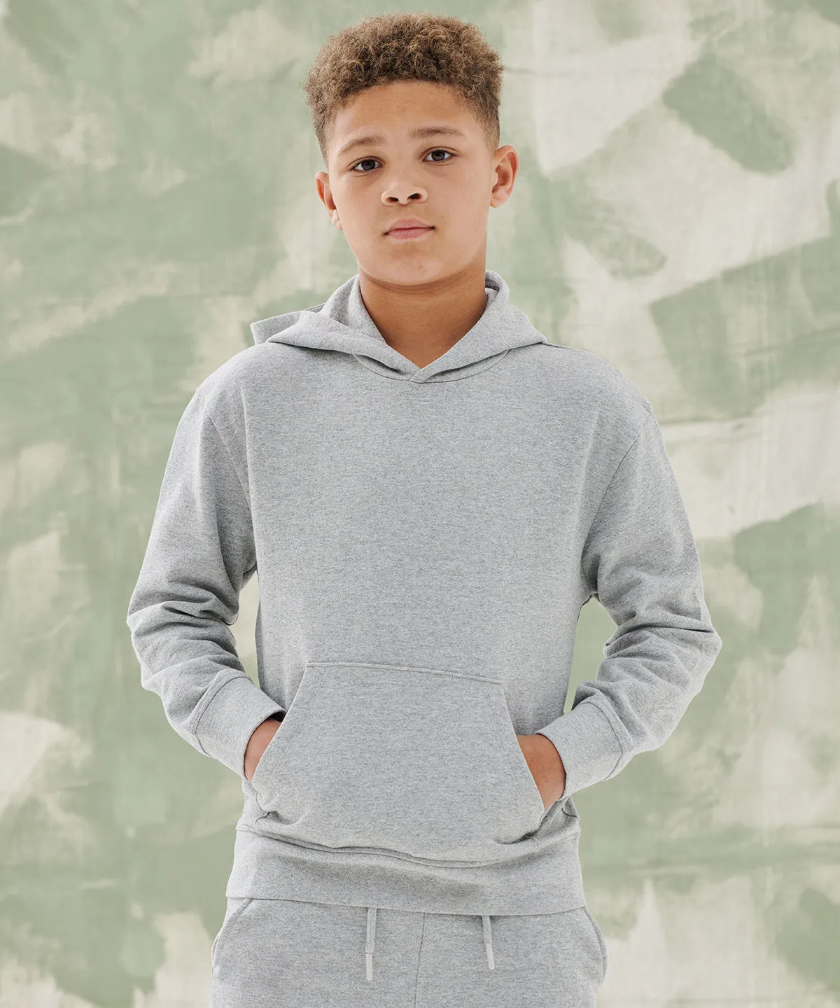 Kids sustainable fashion hoodie | Black