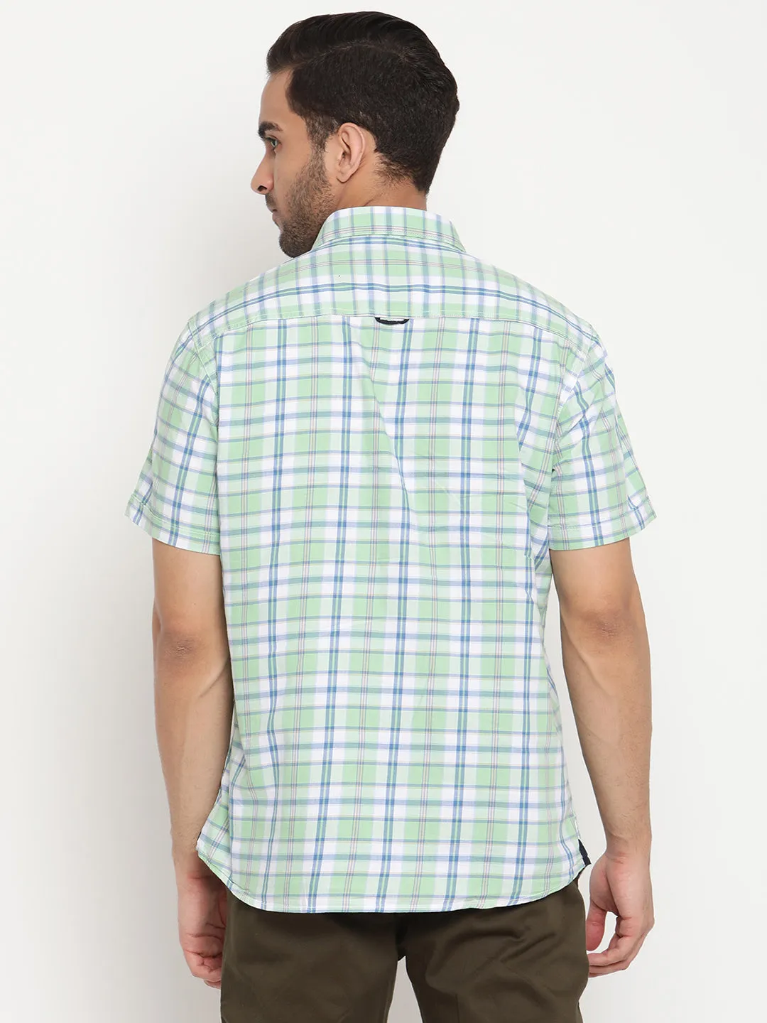 Men's Light Green Casual Medium Checks Half Sleeve Shirt