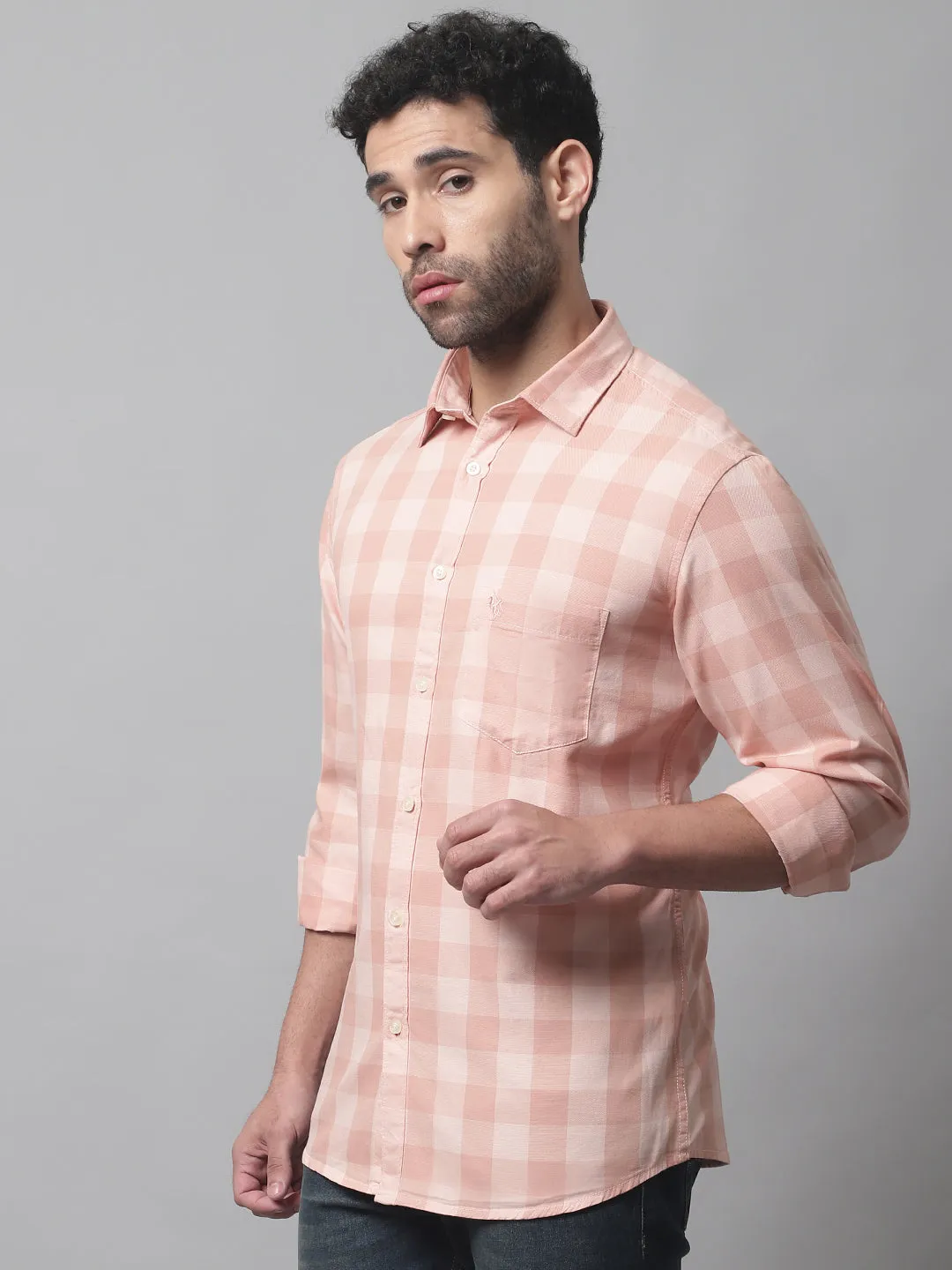 Men's Light Peach Casual Medium Checks Full Sleeve Shirt