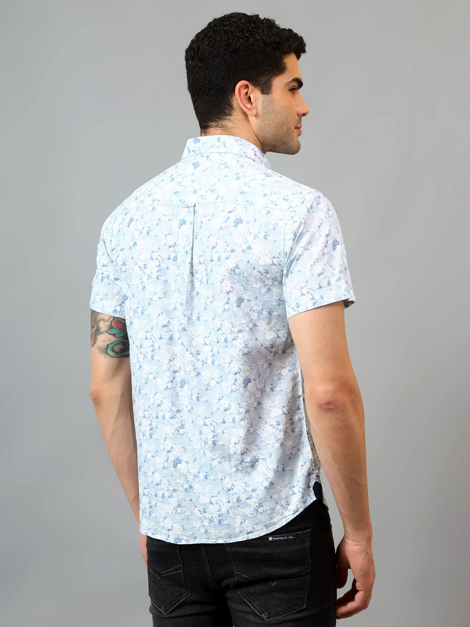 Men's Sky Blue Casual Floral Print Half sleeve Shirt